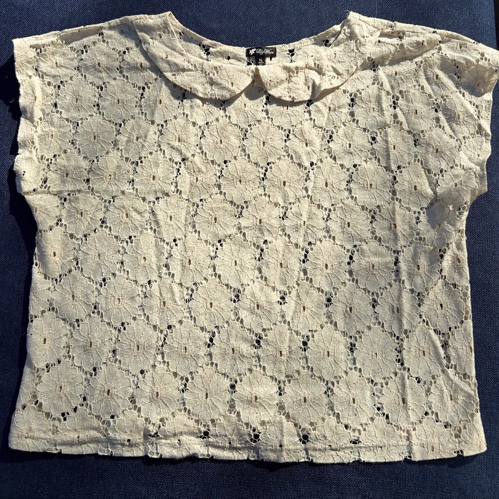 Youth XL lace top